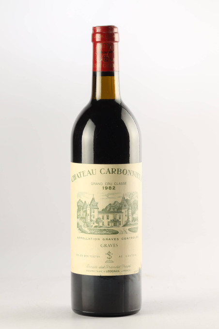 CHÂTEAU CARBONNIEUX 1982